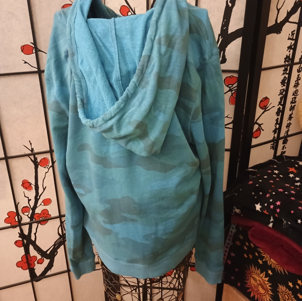 PINK Victoria's Secret Blue Camo Hoodie L/XL - Picture 4 of 7